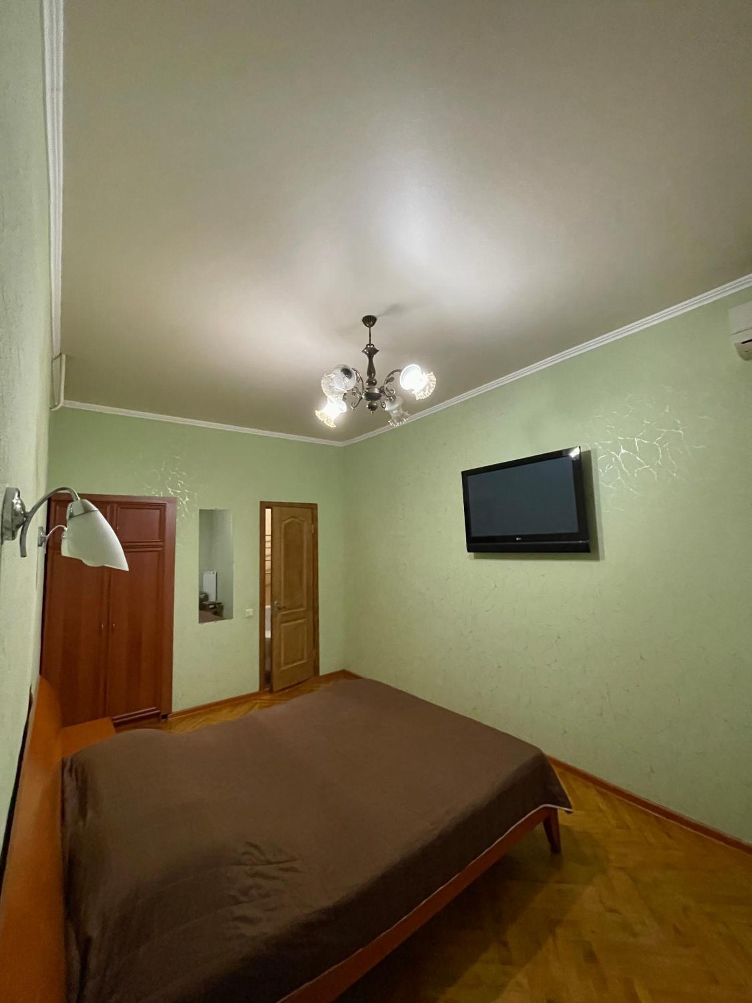 Затишні Номери В Самому Центрі Одеси Одесса Экстерьер фото