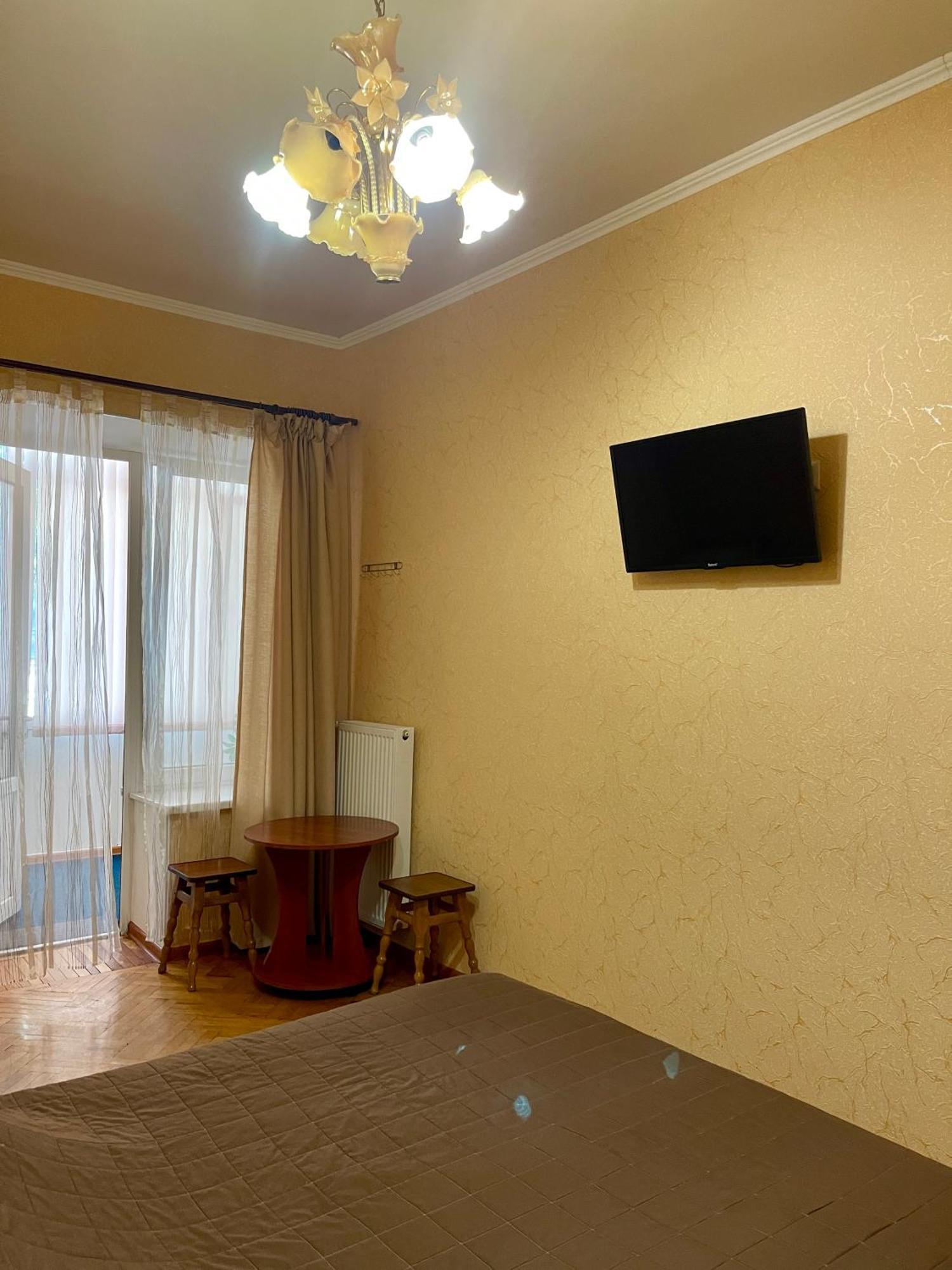Затишні Номери В Самому Центрі Одеси Одесса Экстерьер фото